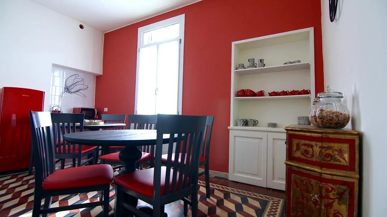 Bravo 18 Bed and Breakfast Verona 0*,
